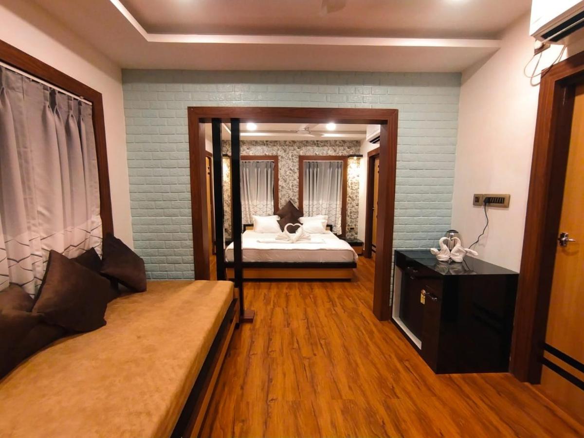 Charulata Residency Ξενοδοχείο Bolpur Εξωτερικό φωτογραφία