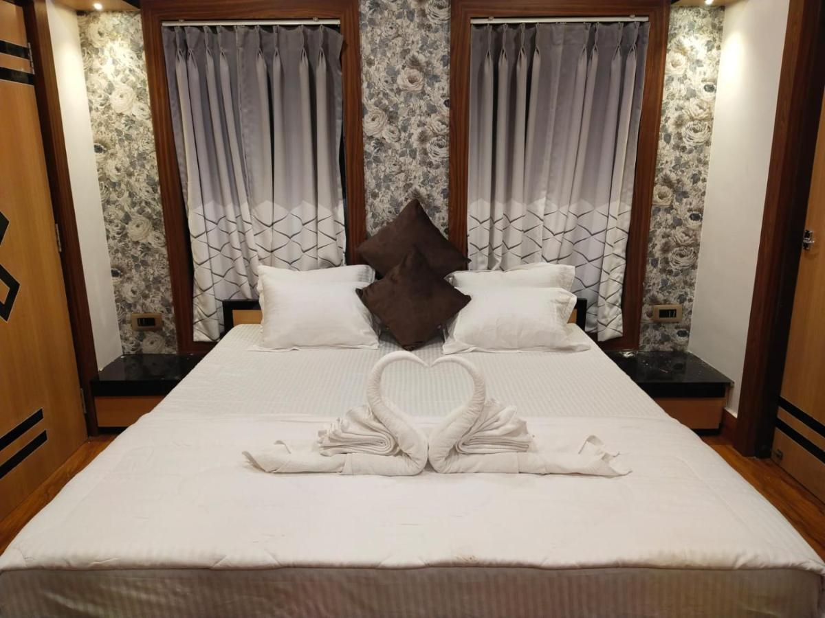 Charulata Residency Ξενοδοχείο Bolpur Εξωτερικό φωτογραφία